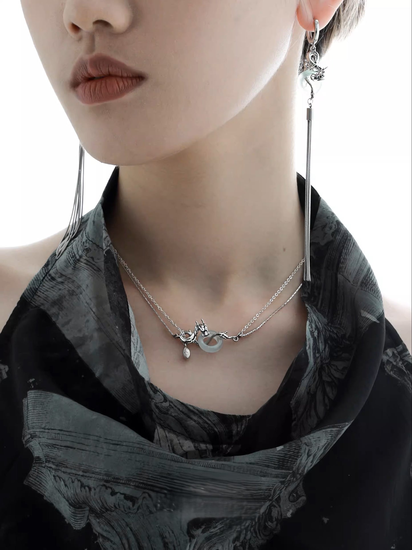 New Chinese Style Silver Wandering Dragon Holding Jade Necklace